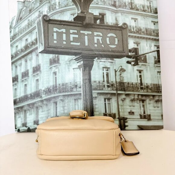 Coach C3880 Pillow Tabby Shoulder Bag 18 IN IVORY - Picture 5 of 7